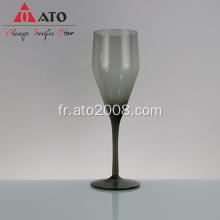 Lunes de couleur gris gris gobelet de verre à vin champagne